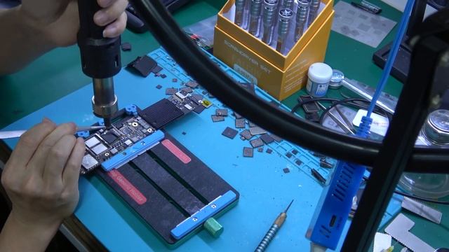 How To Remove MacBook Air T2 Chip (A1932 13inch)