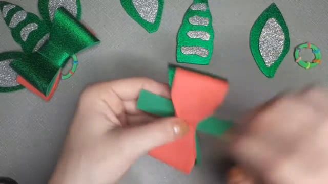 #Новогодние_бантики_из_фоамирана.Украшения для девочки. бантик из фоамирана своими руками. бантик смотреть онлайн