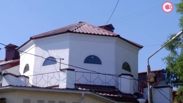 На улице Гамарника, 5 провели капитальную замену кровли смотреть онлайн