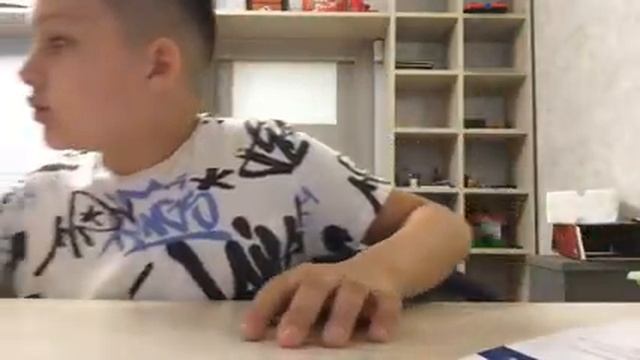 Купил в Ашане 2 микрофона Sven смотреть онлайн