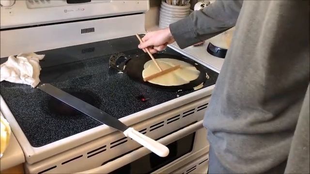 Crepe Pro Inexpensive Crepe Maker смотреть онлайн
