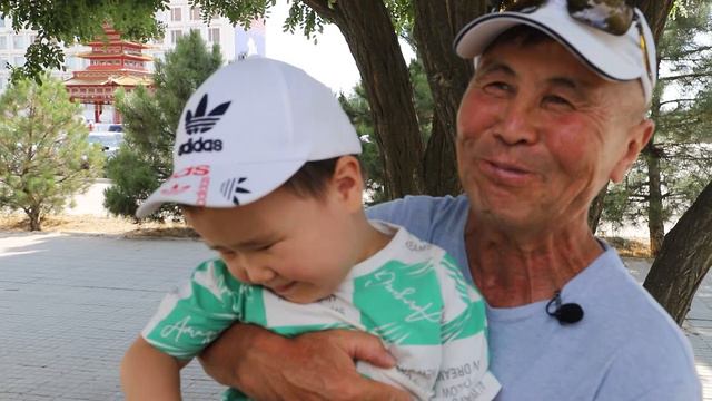 Борис Манджиев, житель Элисты благодарен альма-матер за предоставленные хорошие знания. смотреть онлайн