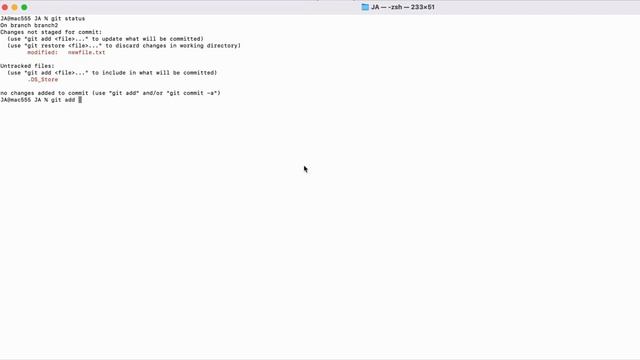 GIT Reset | Undo the added files before commit | Learn git in Just a Min. #17 смотреть онлайн