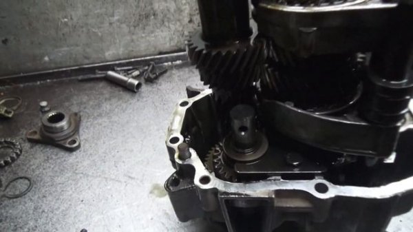 BMW M3  Getrag 240 Ремонт коробки передач