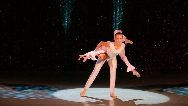 Цирковая студия "Алиса" - "Белый сон" смотреть онлайн