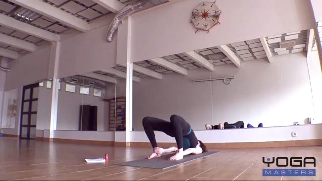 Йога и Медитация (мое утро) 1-часовая тренировка №5 смотреть онлайн