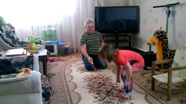 Лера прыгает через скакалку смотреть онлайн