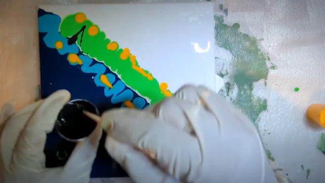 Acrylic Pouring - Messy Results but fun смотреть онлайн