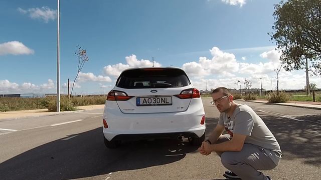 Ford Fiesta (2022) 1.0 125cv Mild-Hybrid - Ensaio Portugal (Review Portugal) смотреть онлайн