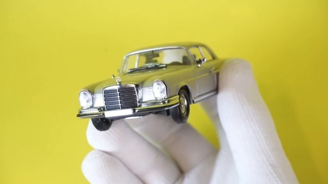 MERCEDES 280 SE MINICHAMPS 1:43 АМЕРИКАНСКИЙ МЕРСЕДЕС