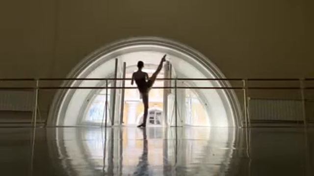 Siren Song-Maruv смотреть онлайн