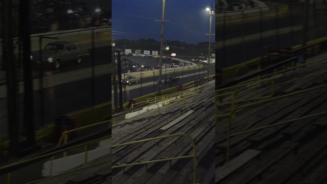 American Muscle Showing Off Their GUNS!! #cranksndpistons #americanmuscle #newyork