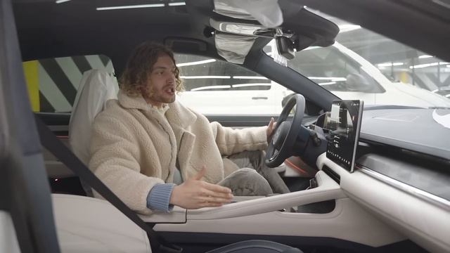 ? Обновленный Zeekr 001 с 140 кВт/ч Аккумулятор Qilin 3.0 от CATL Запас хода 1000 + км ответы на Q/ смотреть онлайн