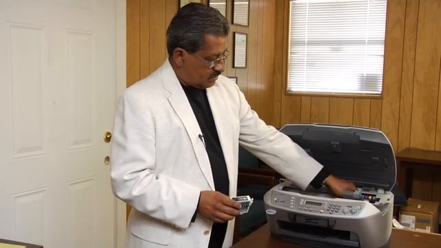 Sending Faxes : How to Change Ink Cartridges in Printers смотреть онлайн