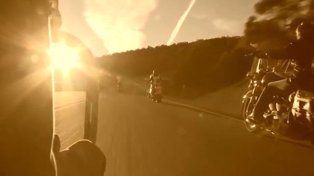 Soundtrack Jimmy Cornett Mit der Harley durch Nevada смотреть онлайн