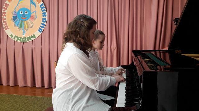 Личкіна О. Сюїта зоопарк. Полька звірят.Виконують Долгополова Олександра,Мінченкова Марія. смотреть онлайн