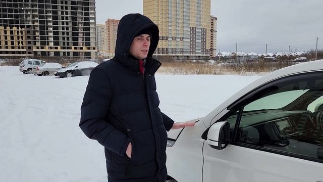 Honda N-WGN из Японии с уникальной оценкой R смотреть онлайн