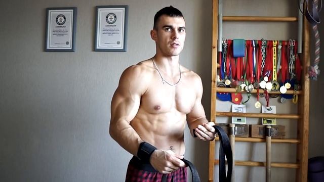 Исправить ОСАНКУ в Домашних Условиях за 10 МИНУТ! Укрепление СПИНЫ (Eng Sub) смотреть онлайн