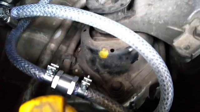 Устраняем подсос воздуха топливной системы Рено 1,9dci F9Q