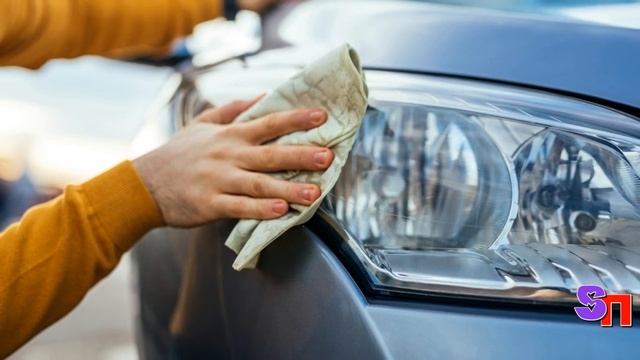 Протираю фары на машине шапкой свекрови, которую она забыла, а потом подарила мне на день рождения смотреть онлайн