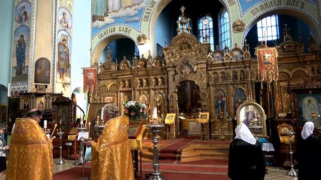 Всенощное бдение накануне Недели 8-й по Пятидесятнице. Память пророка Илии. 01.08.2020 смотреть онлайн
