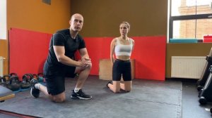 Как отжиматься от пола с нуля