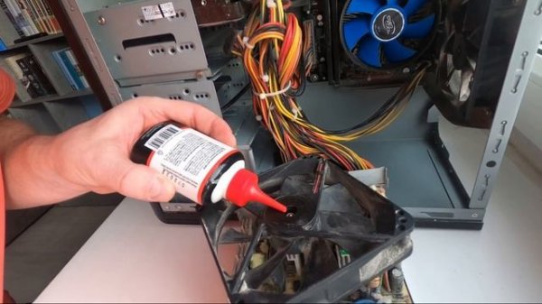 Смазка вентилятора на блоке питания компьютера