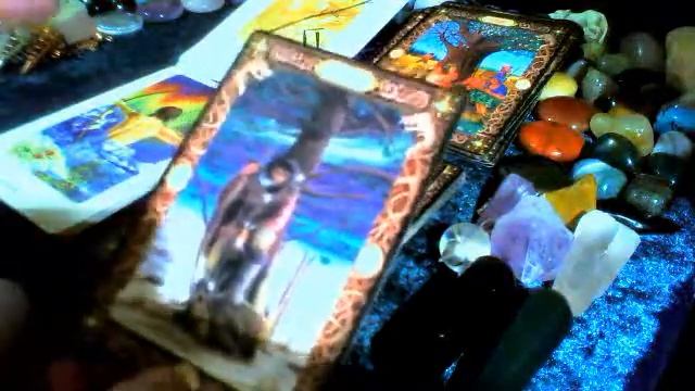 Deck Comparison - Rune Vision Cards and Power of the Runes смотреть онлайн