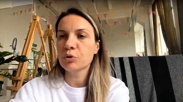 эфир с Галиной Дударь, школьным педагогом, Мастером Игры в Каллиграфию из Москвы смотреть онлайн