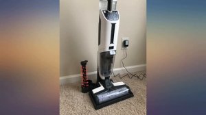 Wet Dry Vacuum, AlfaBot T36 Cordless Floor Vacuum Cleaner and Mop for Hardwood review