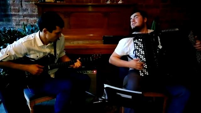 Евгений Петров (баян) и Анатолий Гаркин (гитара) - Танго для Клода (Р. Гальяно) смотреть онлайн