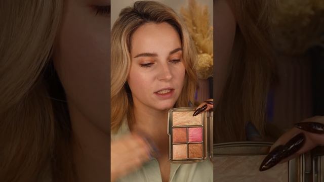 Универсальная палетка для макияжа лица Hourglass Ambient Lighting Edit Universe смотреть онлайн