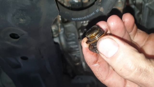 Mazda CX7 drive line service of transmission, transfer case and rear diff oil change смотреть онлайн