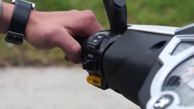 Обзор турестического скутера Peugeot SPEEDFIGHT 50 смотреть онлайн