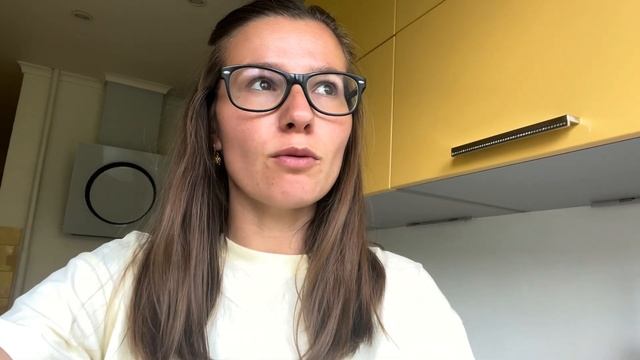 Ламбада маркет, гуляю в Кусково/ OZON/сколько мне лет? смотреть онлайн