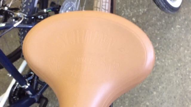 Велосипед круизер Schwinn Corvette Black смотреть онлайн