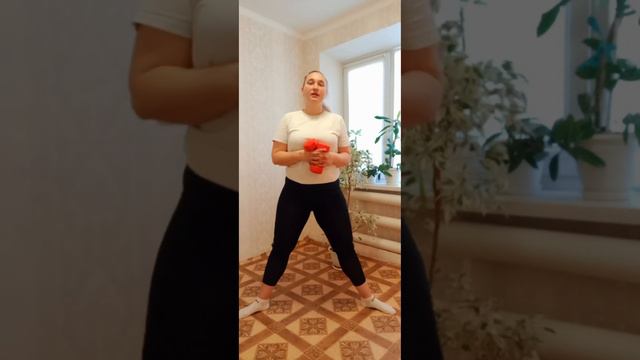 ТРИ ГРУППЫ МЫШЦ,КОТОРЫЕ НУЖНО ТРЕНИРОВАТЬ КАЖДЫЙ ДЕНЬ. смотреть онлайн
