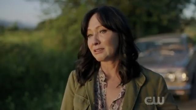 Shannen Doherty Riverdale 4x01 смотреть онлайн