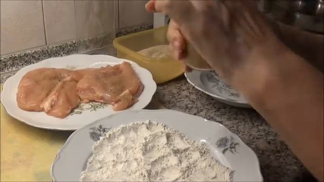 Куриная грудка в двойной панировке. смотреть онлайн