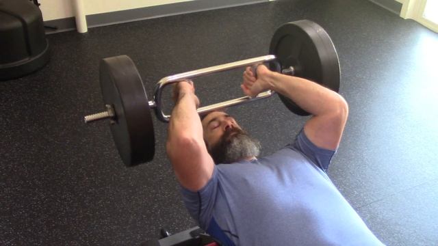 Top 3 Exercises with Triceps Bar смотреть онлайн