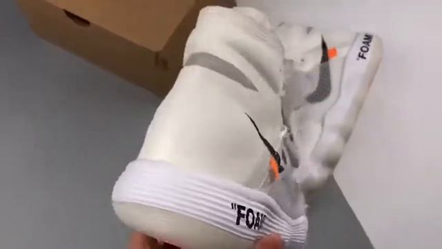 Off-White x Nike React Hyperdunk 2017 Flyknit смотреть онлайн