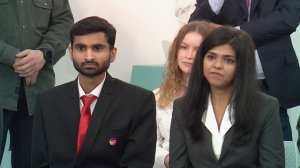 Владимир Путин в шутку назвал студента из Индии вылитым калининградцем