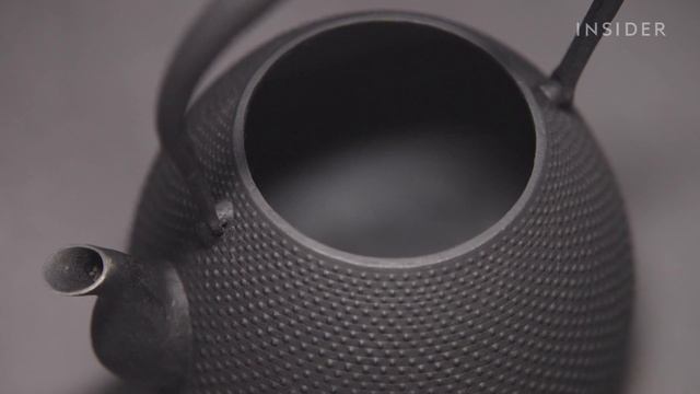 Why Japanese Iron Kettles Are So Expensive | So Expensive смотреть онлайн