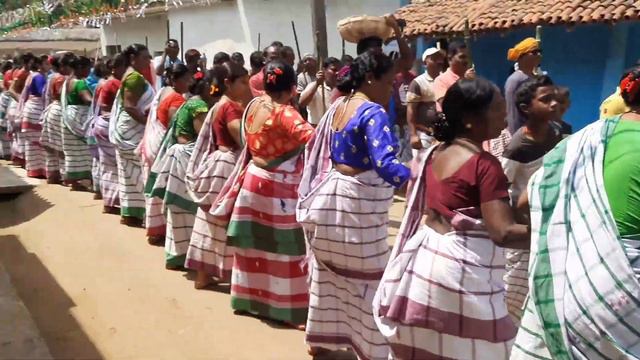Nayke baba jaher le idiye kana🥰🥰🥰#Baha bonga #santal culture #katua tola #rourkela Miss Flōwêr.🌼 смотреть онлайн