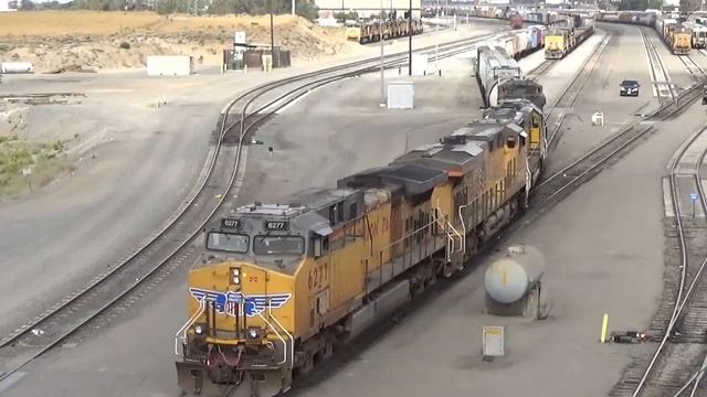 Trains Nonstop! Busy Morning at West Colton Yard смотреть онлайн