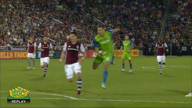 GOLAZO: Clint Dempsey Scores Ridiculous Half Volley Past Tim Howard