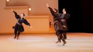 Калмыцкий танец. Рамиль Мехдиев, Сергей Козлов, Степан Кожаев