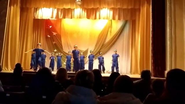 Пора в путь дорогу.Ансамбль современно-эстрадного танца "AZART" смотреть онлайн