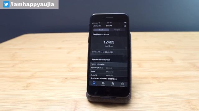 2022 iPhone SE 3 Unboxing & First Impressions! смотреть онлайн