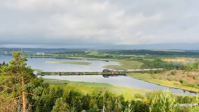 Ретро-поезд Карелия смотреть онлайн